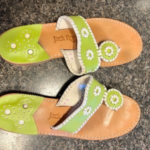 Jack Rogers sandals size 8 green medallion!